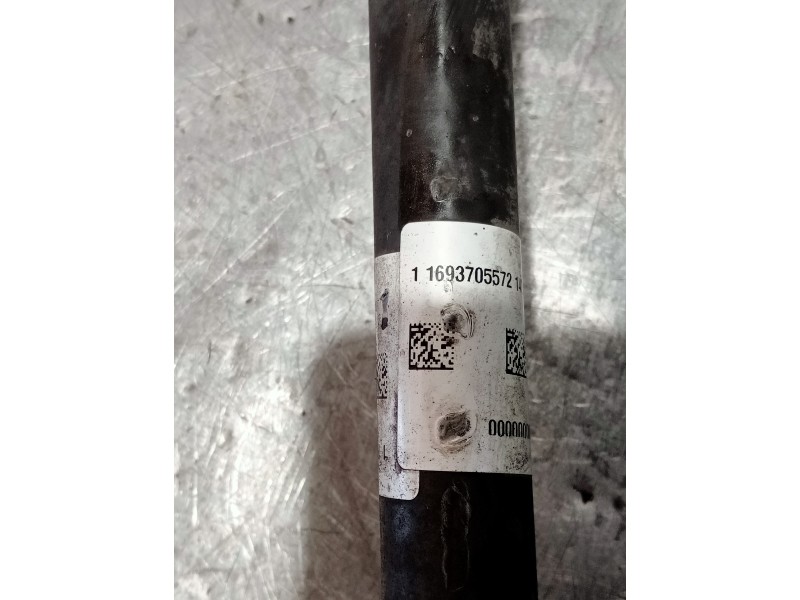 Recambio de transmision delantera izquierda para mercedes clase b (w245) 200 cdi (245.208) referencia OEM IAM 1693705572  