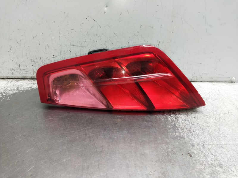 Recambio de piloto trasero izquierdo para fiat grande punto (199) 1.4 16v active referencia OEM IAM   