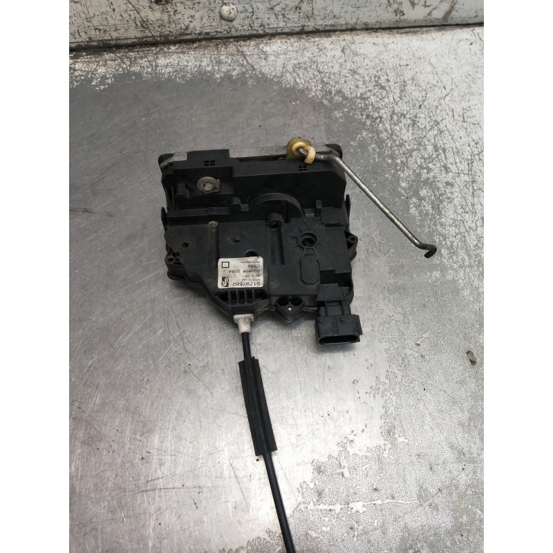Recambio de motor cierre centralizado delantero derecho para fiat grande punto (199) 1.4 16v active referencia OEM IAM 51797562 