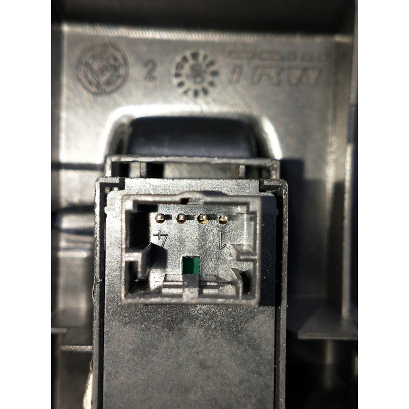 Recambio de mando elevalunas delantero derecho para fiat grande punto (199) 1.4 16v active referencia OEM IAM   