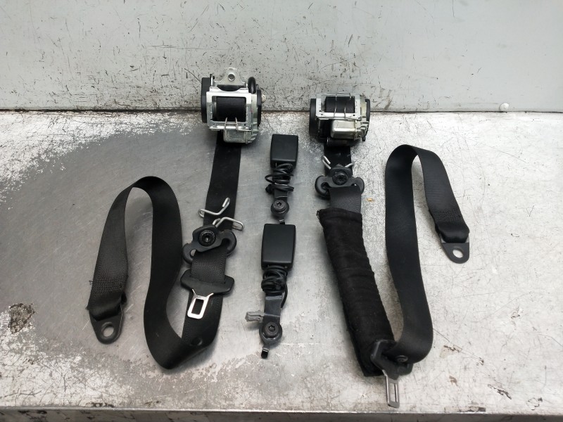 Recambio de juego cinturones delantero para fiat grande punto (199) 1.4 16v active referencia OEM IAM   