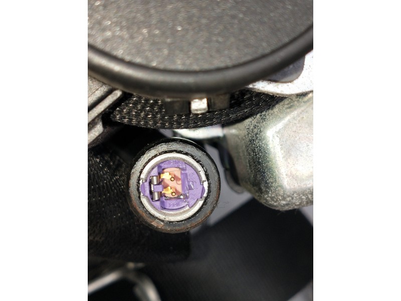 Recambio de juego cinturones delantero para fiat grande punto (199) 1.4 16v active referencia OEM IAM   