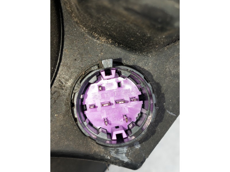 Recambio de faro derecho para fiat grande punto (199) 1.4 16v active referencia OEM IAM   