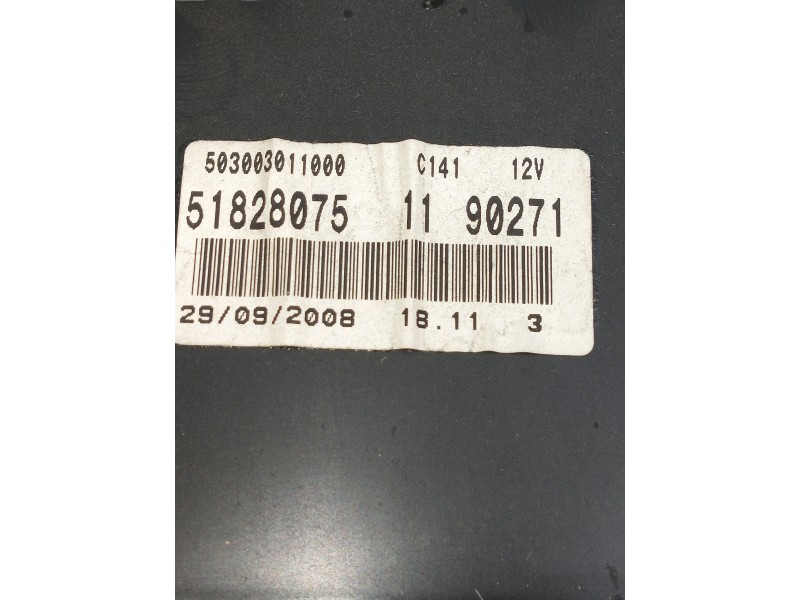 Recambio de cuadro instrumentos para fiat grande punto (199) 1.4 16v active referencia OEM IAM 503003011000 51828075 1190271