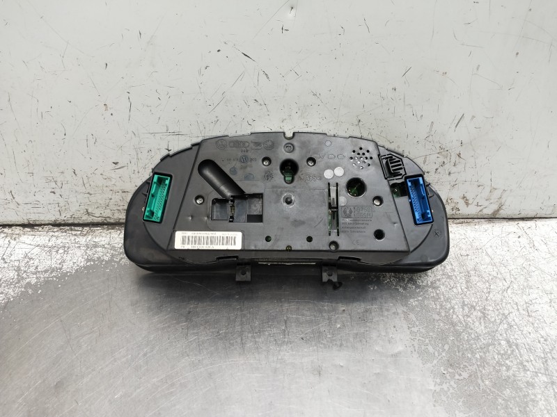 Recambio de cuadro instrumentos para volkswagen passat berlina (3b3) highline referencia OEM IAM 3B0920825A  