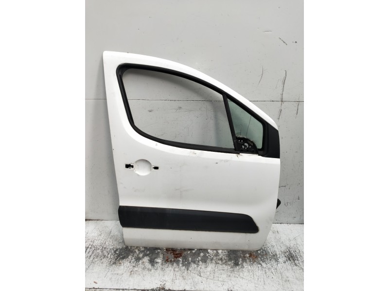 Recambio de puerta delantera derecha para citroen berlingo cuadro referencia OEM IAM   5P