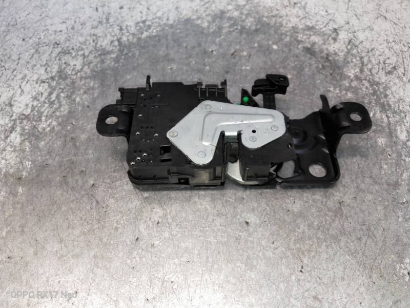 Recambio de motor cierre centralizado porton para mini countryman (f60) cooper referencia OEM IAM C80400101 746441507 5P