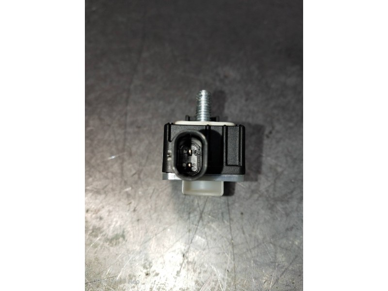 Recambio de sensor para mini countryman (f60) cooper referencia OEM IAM 930525203  