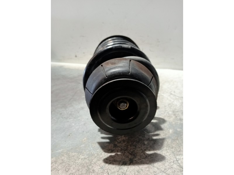 Recambio de amortiguador delantero derecho para daewoo nubira berlina referencia OEM IAM 96407820 7452147 