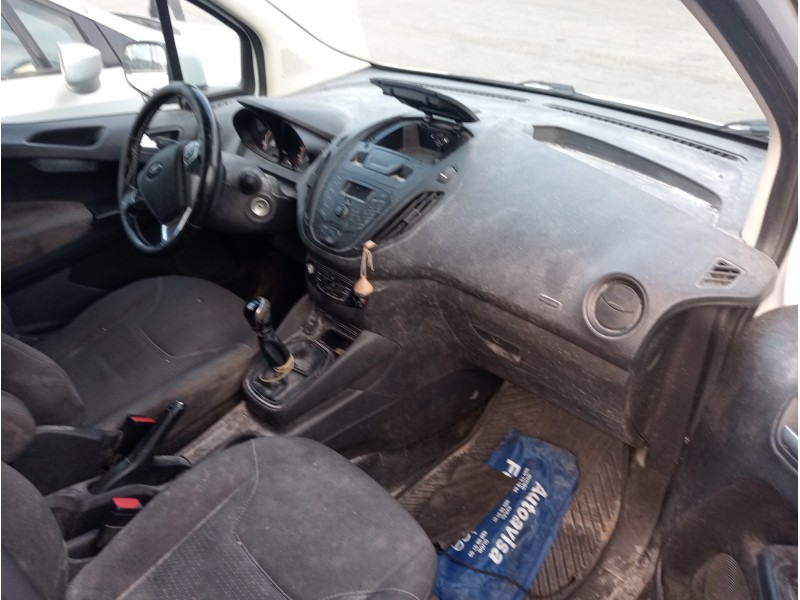 ford transit courier del año 2016