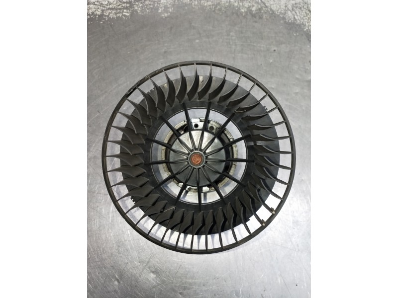 Recambio de motor calefaccion para bmw serie 3 compacto (e36) 316i referencia OEM IAM 0130111183  