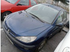 peugeot 206 berlina del año 2000