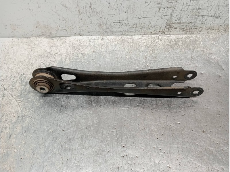 Recambio de brazo suspension inferior trasero derecho para bmw x3 (f25) xdrive 20d referencia OEM IAM 33306786978  