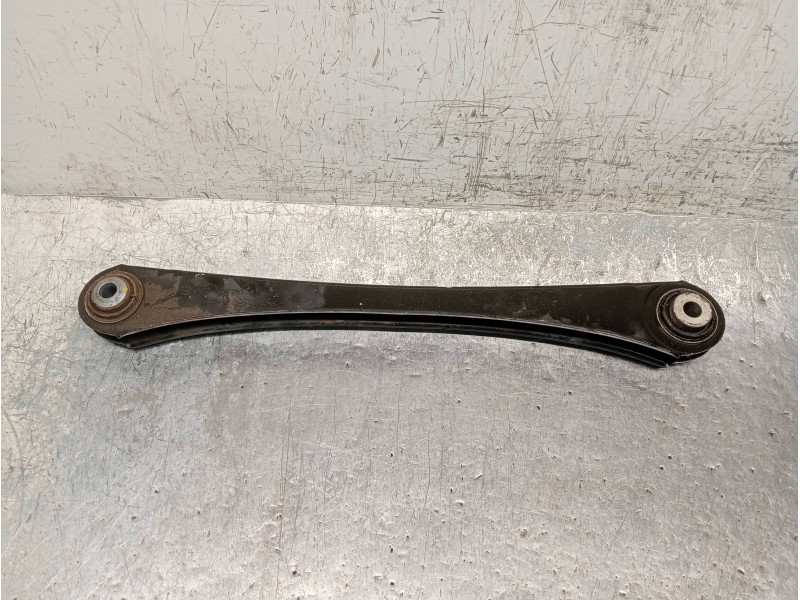 Recambio de brazo suspension inferior trasero derecho para bmw x3 (f25) xdrive 20d referencia OEM IAM 33306788550  