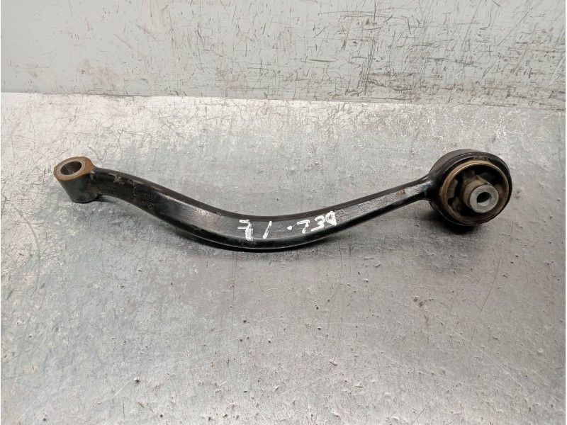 Recambio de brazo suspension inferior delantero izquierdo para bmw x3 (f25) xdrive 20d referencia OEM IAM 6787674  