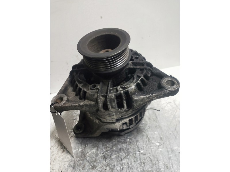 Recambio de alternador para renault mascott 2.8 diesel referencia OEM IAM 0124325002  