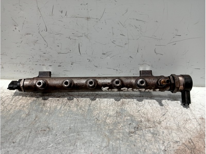 Recambio de rampa inyectora para kia carens (un) concept referencia OEM IAM 0445214140 3140027410 