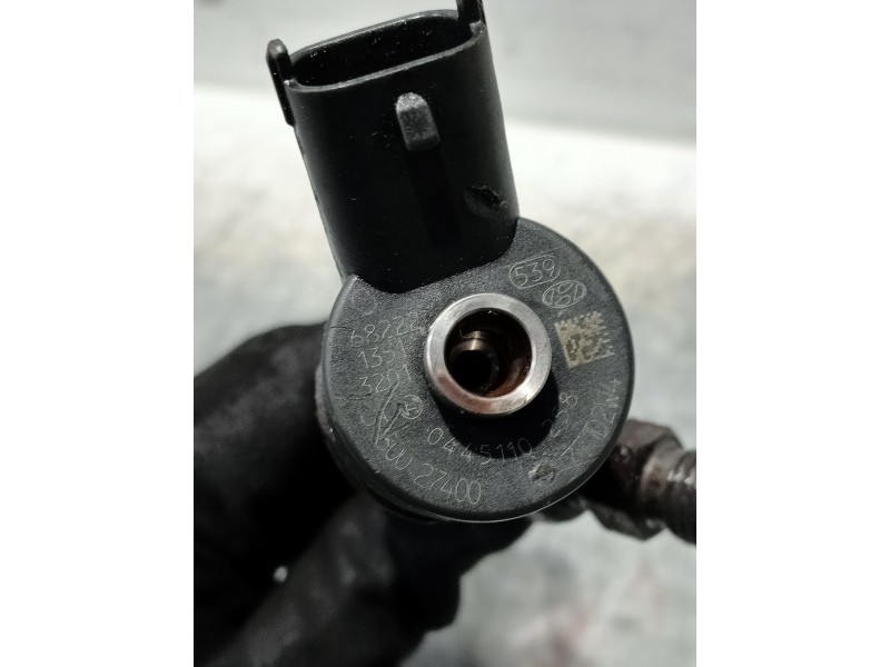 Recambio de inyector para kia carens (un) concept referencia OEM IAM 3380027400 0445110258 6822213513201