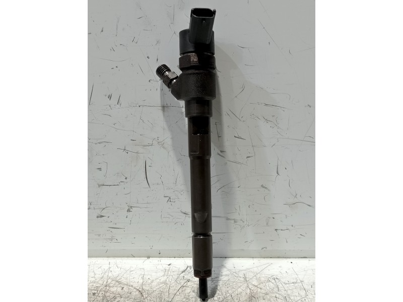 Recambio de inyector para kia carens (un) concept referencia OEM IAM 3380027400 0445110258 6822213353201