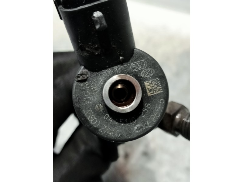 Recambio de inyector para kia carens (un) concept referencia OEM IAM 3380027400 0445110258 6822213353201