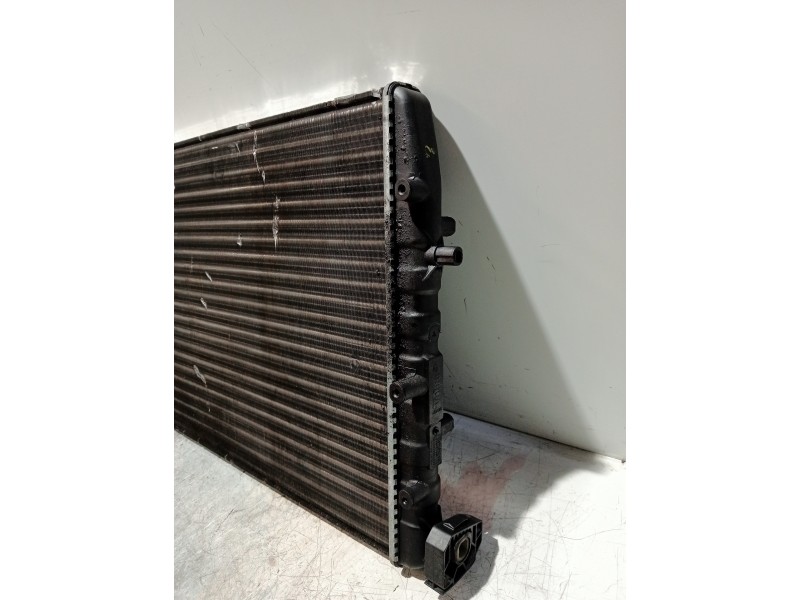 Recambio de radiador agua para volkswagen polo (9n3) advance referencia OEM IAM 880203F 732862 