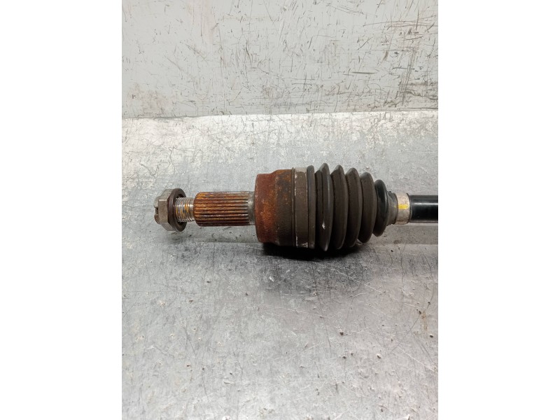 Recambio de transmision trasera derecha para land rover discovery sport s referencia OEM IAM FK724B402AB EBJ82MBE288 