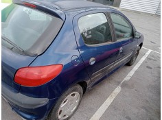 peugeot 206 berlina del año 2000 2