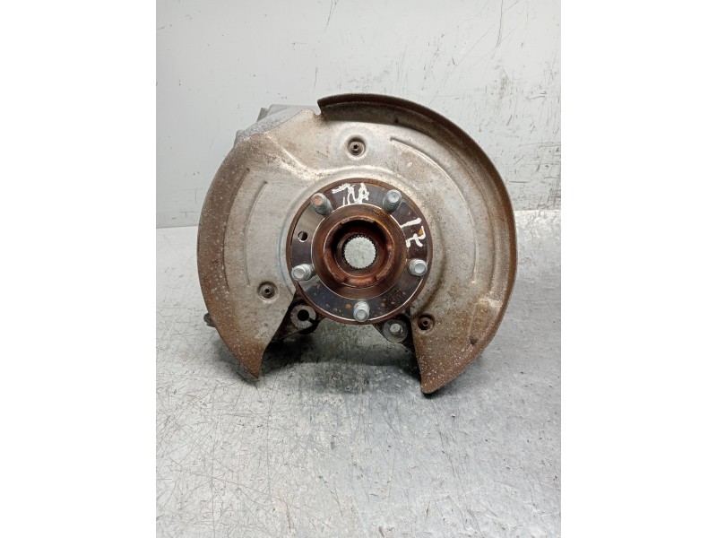 Recambio de mangueta trasera izquierda para land rover discovery sport s referencia OEM IAM   