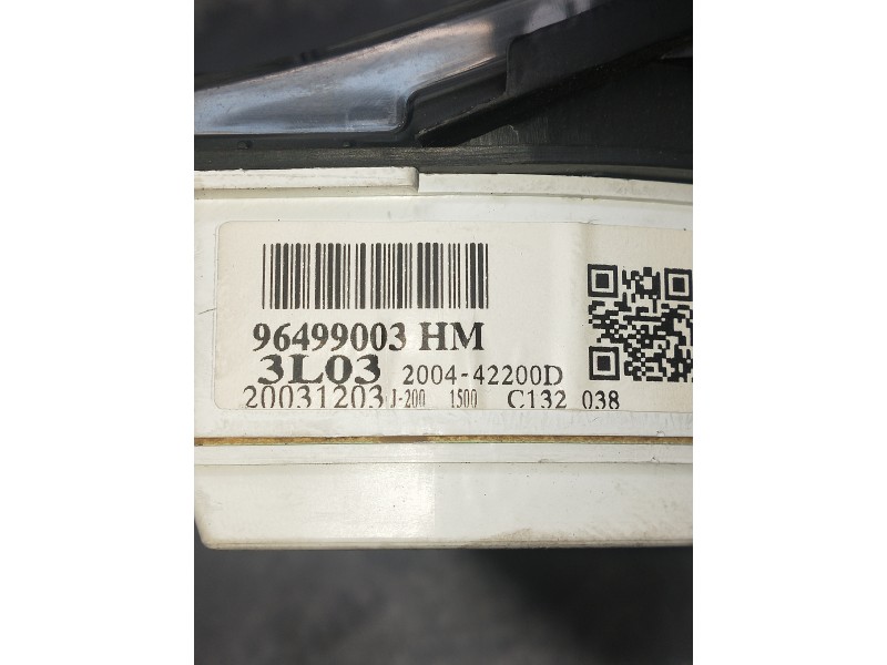 Recambio de cuadro instrumentos para daewoo nubira berlina referencia OEM IAM 96499003HM  