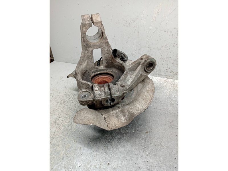 Recambio de mangueta delantera derecha para land rover discovery sport s referencia OEM IAM   