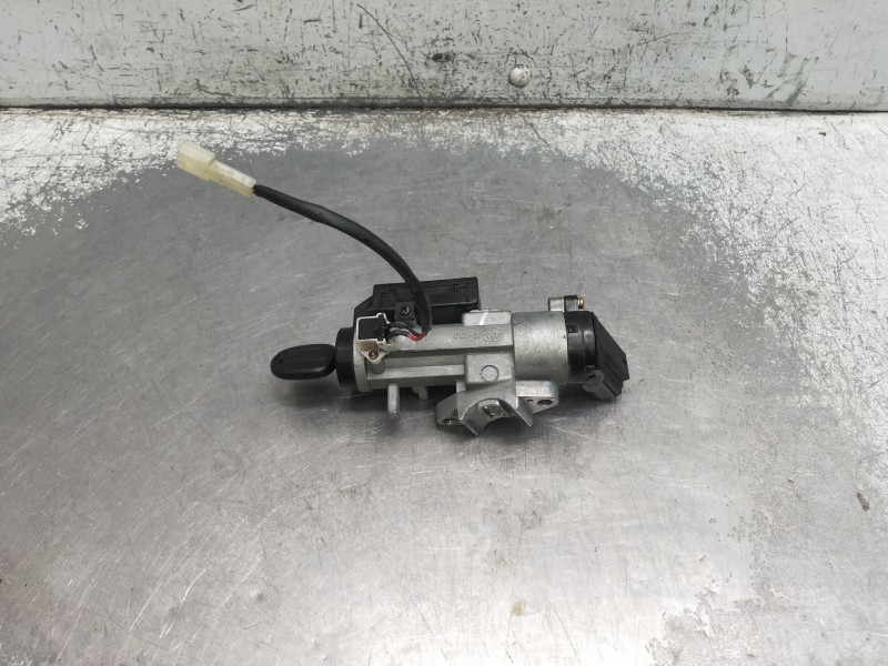 Recambio de conmutador de arranque para daewoo nubira berlina referencia OEM IAM 96456677  