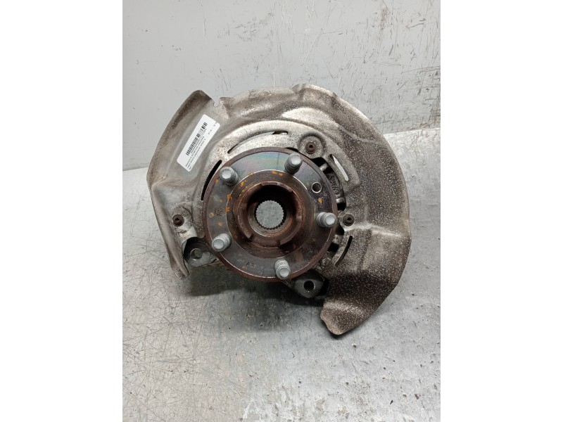 Recambio de mangueta delantera izquierda para land rover discovery sport s referencia OEM IAM   