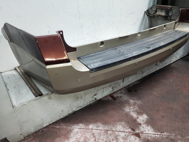 Recambio de paragolpes trasero para ford expedition referencia OEM IAM   