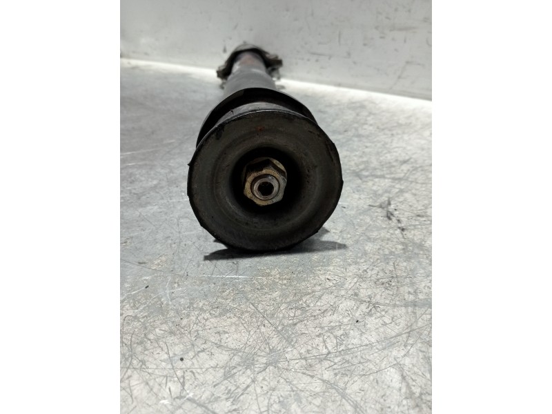 Recambio de amortiguador delantero izquierdo para mercedes sprinter (w901,w904) caja cerr. referencia OEM IAM A9043201830 141500