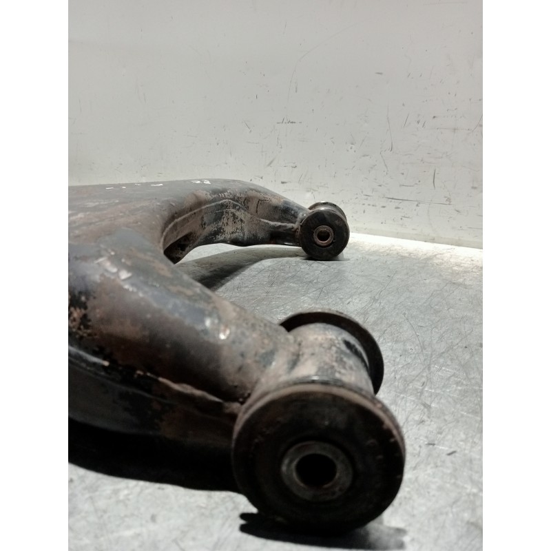 Recambio de brazo suspension inferior delantero derecho para mercedes sprinter (w901,w904) caja cerr. referencia OEM IAM 9013220