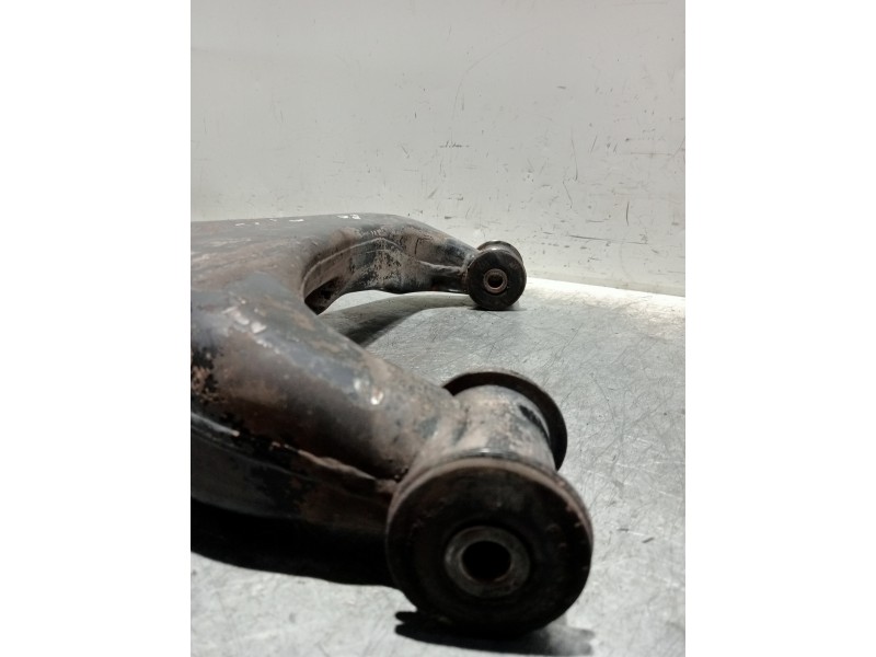 Recambio de brazo suspension inferior delantero derecho para mercedes sprinter (w901,w904) caja cerr. referencia OEM IAM 9013220