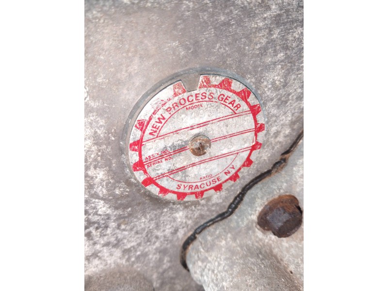 Recambio de caja cambios para jeep gr.cherokee (zj)/(z) 2.5 td canyon referencia OEM IAM 249J272 52099318AB 918983J 5V