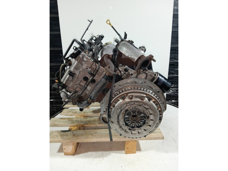 Recambio de motor completo para kia sorento 2.5 crdi vgt ex1 referencia OEM IAM D4CB S876515 BOSCH