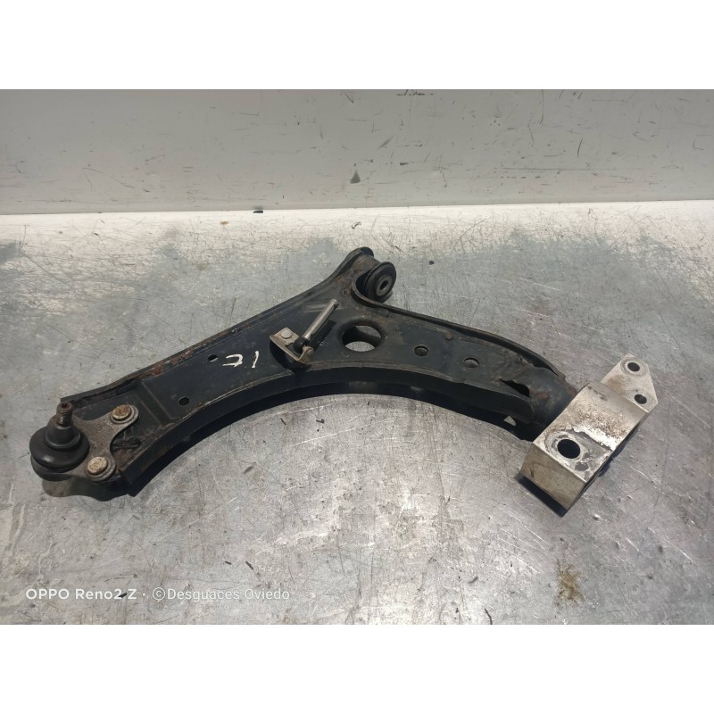 Recambio de brazo suspension inferior delantero izquierdo para audi a3 sportback (8p) 1.8 tfsi ambiente referencia OEM IAM 1K040