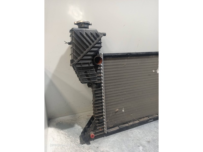 Recambio de radiador agua para mercedes sprinter (w901,w904) caja cerr. referencia OEM IAM 9015003100  