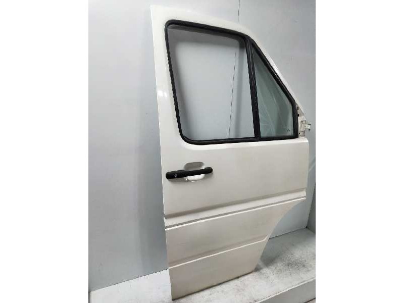 Recambio de puerta delantera derecha para volkswagen lt caja cerrada / combi (mod. 1997) 2.5 tdi referencia OEM IAM   