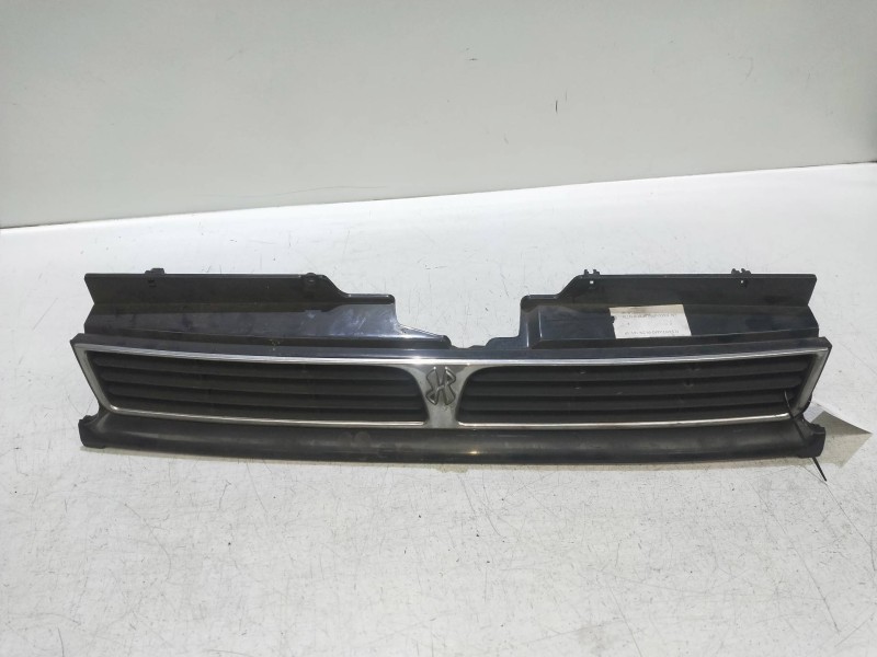 Recambio de rejilla delantera para hyundai santamo gl referencia OEM IAM   