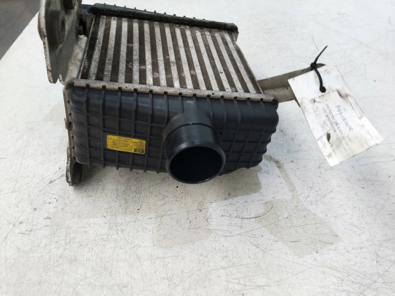 Recambio de intercooler para hyundai trajet (fo) 2.0 crdi gls referencia OEM IAM 2827027120  