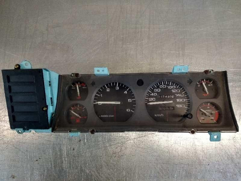 Recambio de cuadro instrumentos para jeep cherokee (xj) 2.1 turbodiesel referencia OEM IAM 56002829 AM00112D0C0 PS