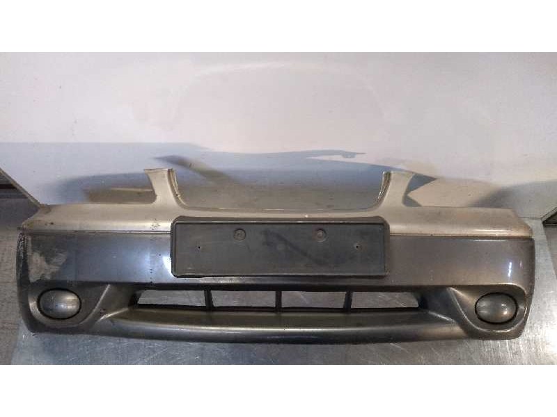 Recambio de paragolpes delantero para kia carens 1.8 cat referencia OEM IAM   