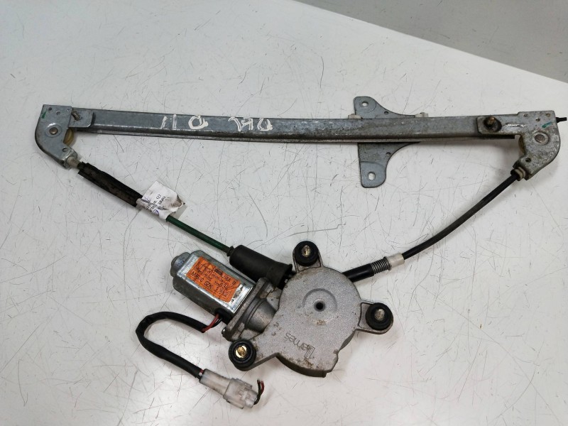 Recambio de elevalunas delantero derecho para opel agila 1.2 16v cat (z 12 xe / lw4) referencia OEM IAM 09215910  5P