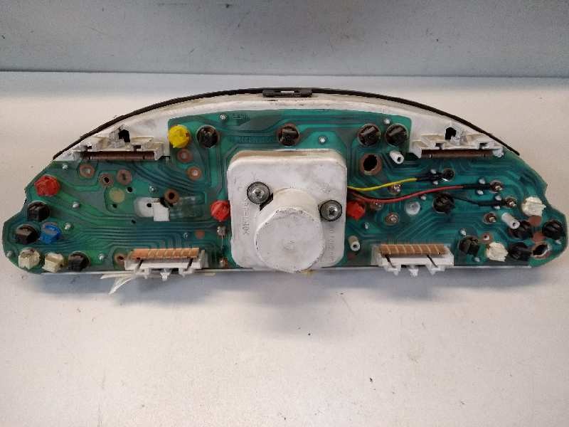 Recambio de cuadro instrumentos para fiat punto berl. (176) 1.7 turbodiesel referencia OEM IAM 46418930 6061382 