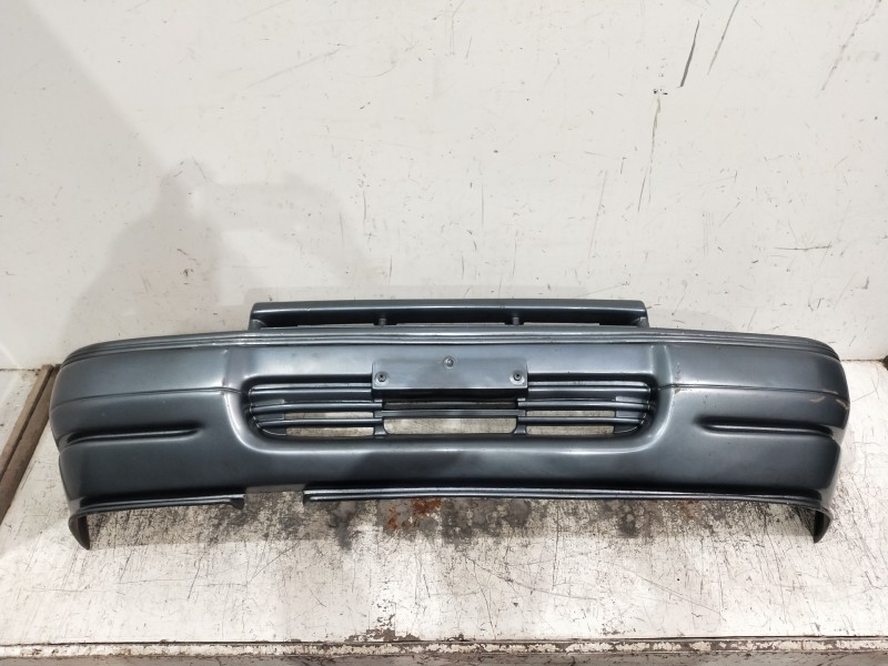 Recambio de paragolpes delantero para ford escort berlina referencia OEM IAM    Recambio de paragolpes delantero para ford escort berlina referencia OEM IAM