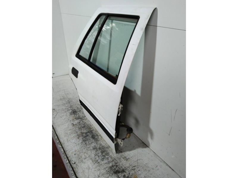 Recambio de puerta trasera derecha para opel frontera a 2.3 turbodiesel referencia OEM IAM   5P