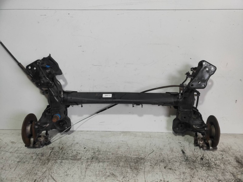 Recambio de puente trasero para citroen c3 picasso live edition referencia OEM IAM   